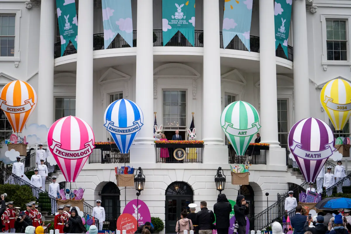 On April 1, 2024, President Joe Biden and First Lady Jill Biden speak during the White House's Easter Egg Roll on the South Lawn. ( Madalina Vasiliu/The Epoch Times )